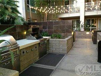 4th image of 21301 Erwin St Unit 242