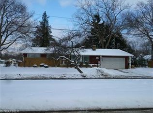 405 Castle Blvd, Akron, OH 44313