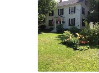 34 High St, Calais, ME 04619