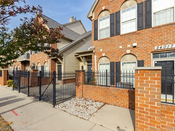 24013 Vance Ave, Hazel Park, MI 48030