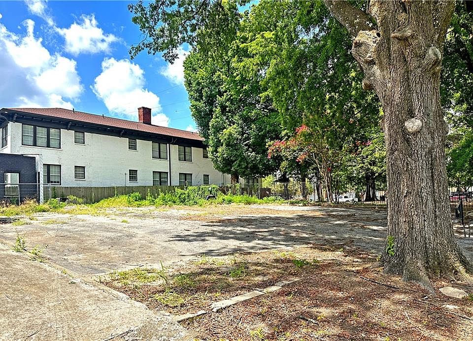 2nd image of 487 Angier Ave NE #1