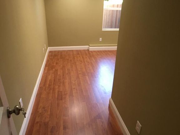 4th image of 1379 19th Ave #1