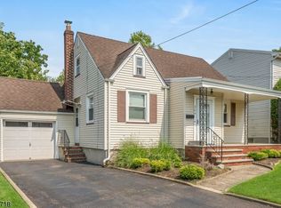 304 Walnut St, Garwood, NJ 07027