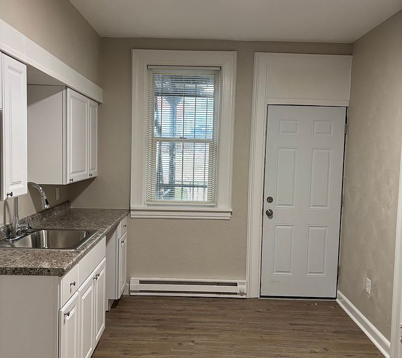 1st image of 6716 Thomas Blvd APT 4