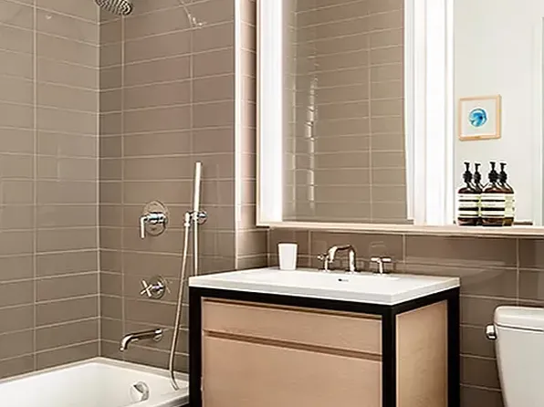 385 First Avenue 11A image 3 of 10