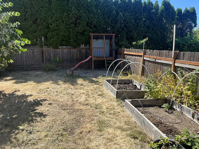 817 NE 72nd Ave — Photo 23