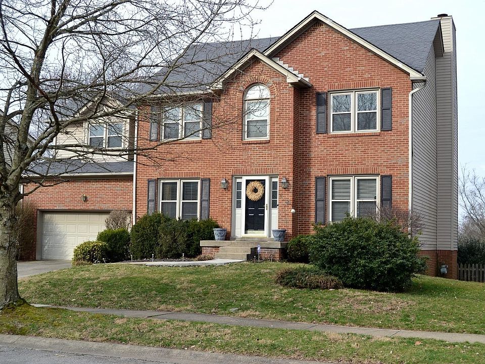 1st image of 4229 Clubhouse Dr