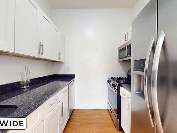 5th image of 669 E 21st St APT 4F