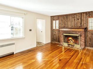 429 Baldwin Ave, Baldwin, NY 11510