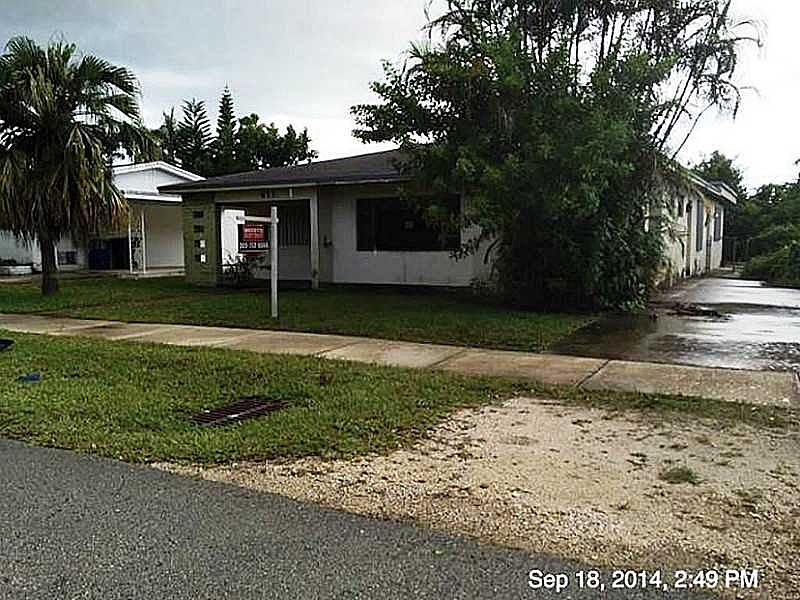2nd image of 613 SW 3rd St