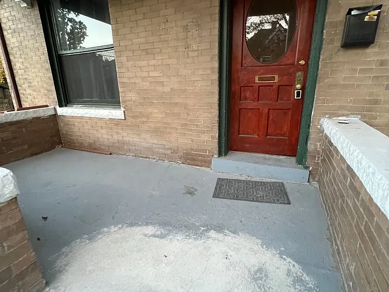 2256 N High St #1 — Photo 1