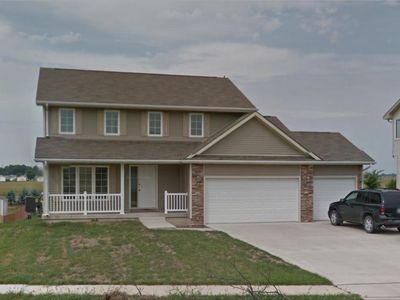 5930 NW 106th St, Johnston, IA, 50131