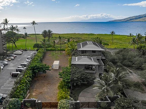 5th image of 892 S Kihei Rd