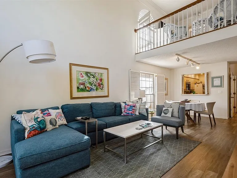 1195 Coquille St #309 — Photo 4