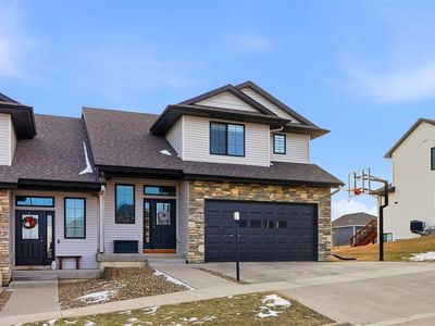 709 Rolling Hills Dr, Tiffin, IA, 52340