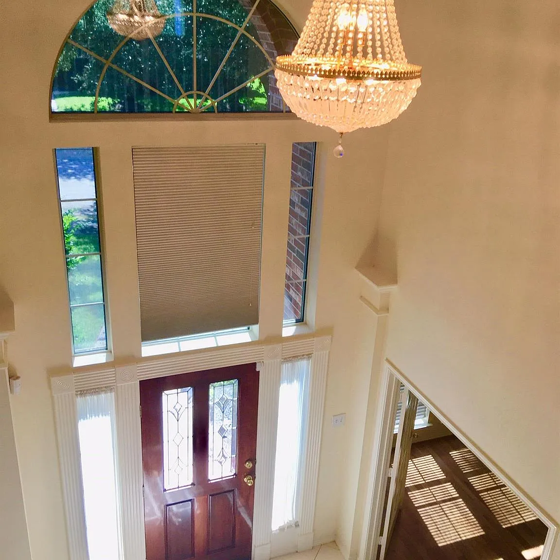 4 bed, 3.5 bath, 3667 sqft, $3,195 — Photo 4