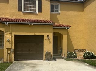 2017 SW 101st Ln, Miramar, FL 33025