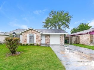 12126 Fawnway Dr, Houston, TX 77048