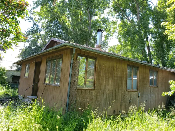 703 W 6th St, Fossil, OR 97830