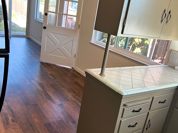 3rd image of 3109 McKinley Dr