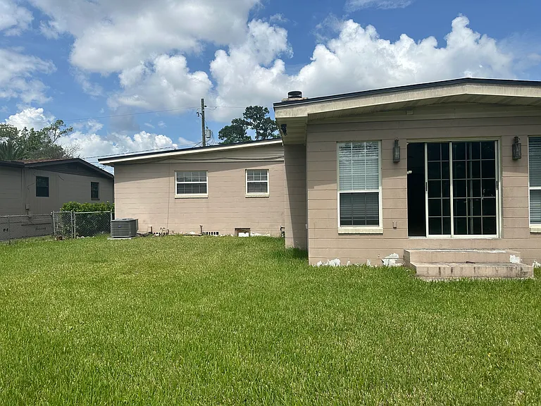 2441 Randy Rd — Photo 24