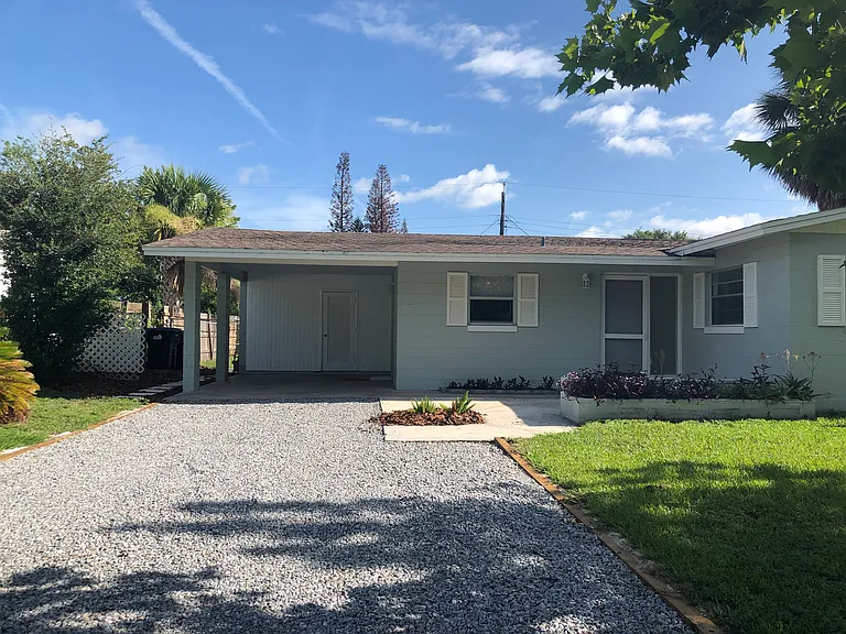 1209 Forester Ave — Photo 13