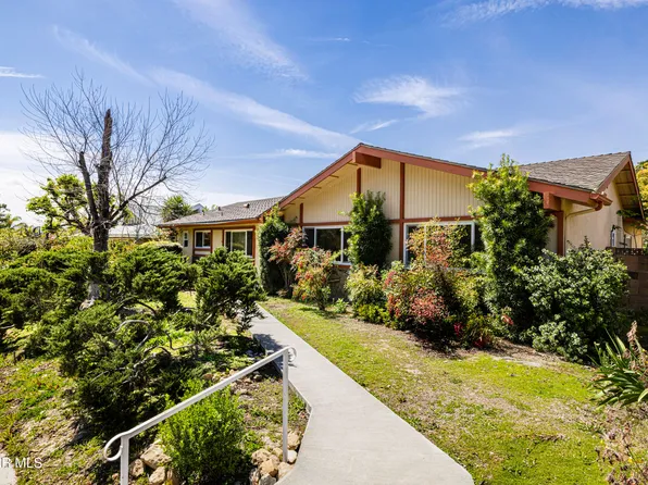 8211 Woodlake Ave, Canoga Park, CA 91304