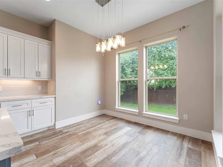 4310 Fernwood Dr — Photo 15