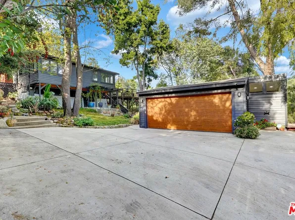 19643 Valley View Dr, Topanga, CA 90290