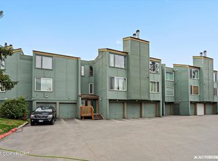 905 Wild Rose Ct #905, Anchorage, AK 99518