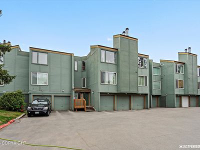 905 Wild Rose Ct #905, Anchorage, AK, 99518
