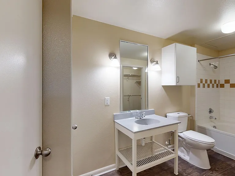 Legacy Village Apartment Homes — Photo 170