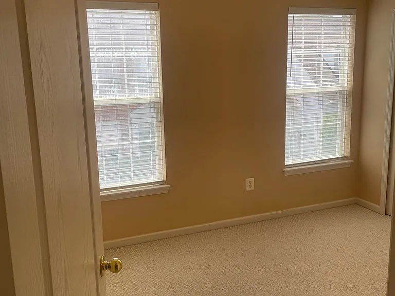 20389 Radcliff Ter — Photo 24