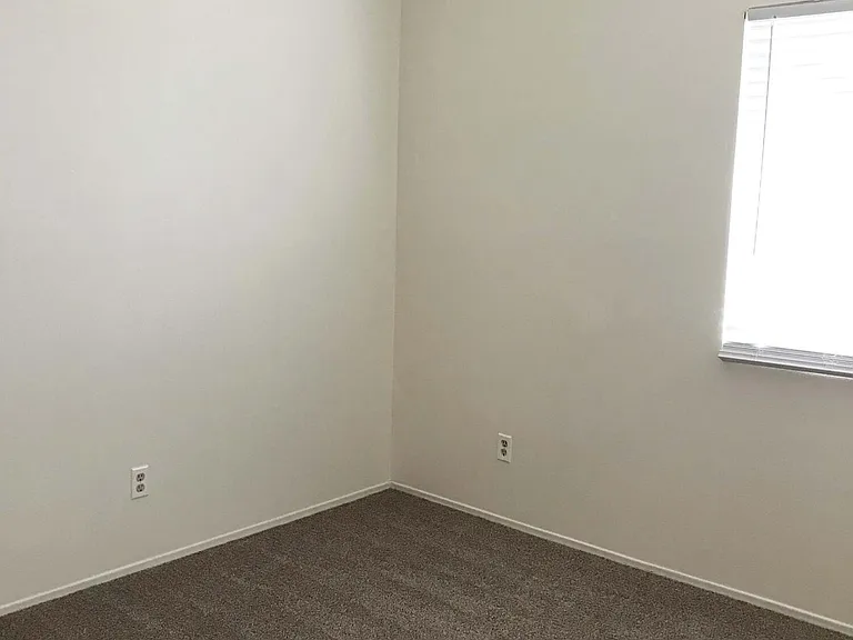 7800 N Nicole Pl — Photo 31