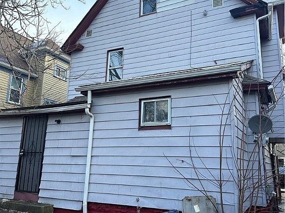 5th image of 1250 E 114th St