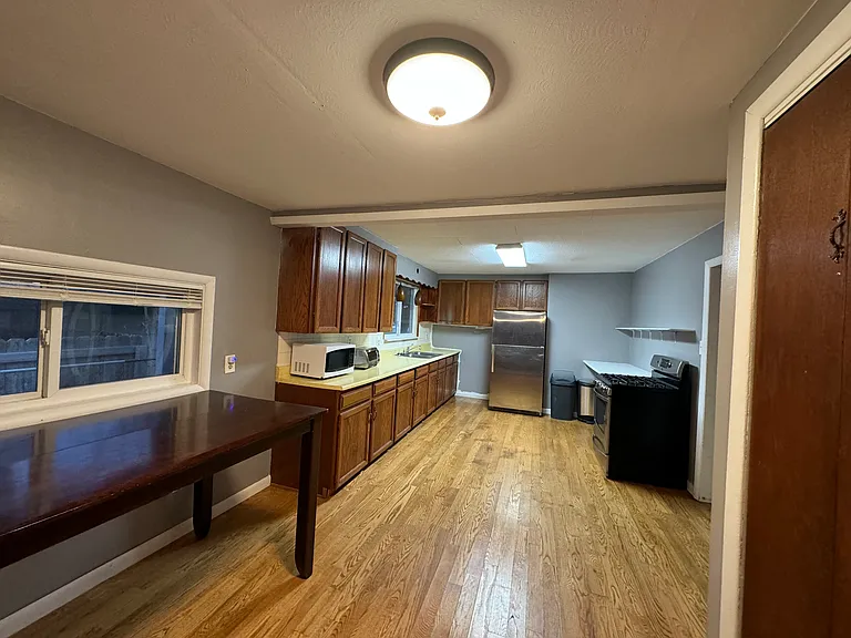 7345 W 34th Ave — Photo 2
