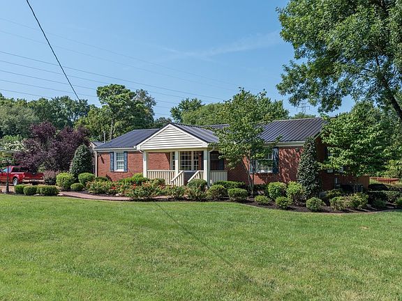 2nd image of 228 Lisa Ln