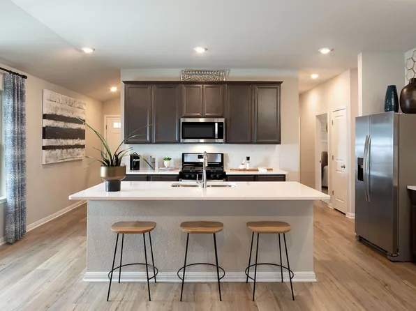 The Carlsbad (345) Plan, Pfennig Place