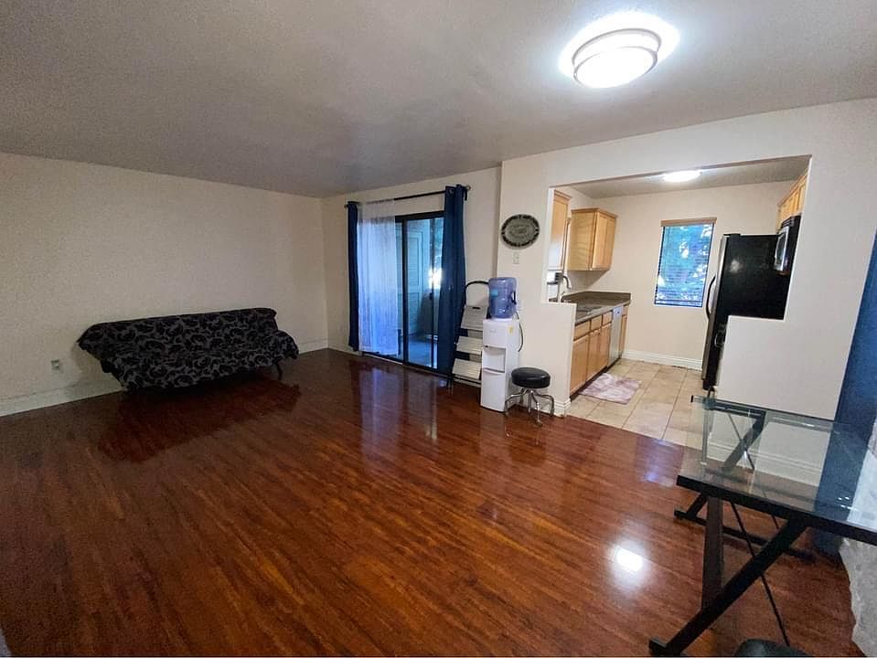 1st image of 10170 Camino Ruiz Unit 33