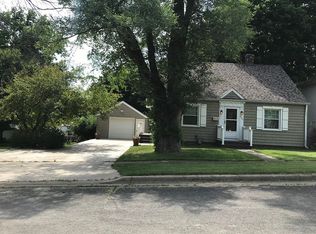 208 N Shaft St, Eureka, IL