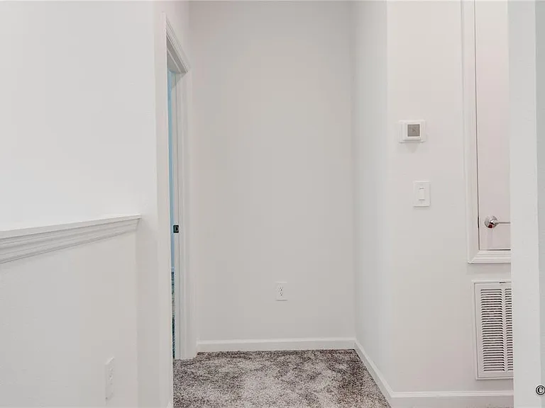 2207 Sweet Honey Ln — Photo 27