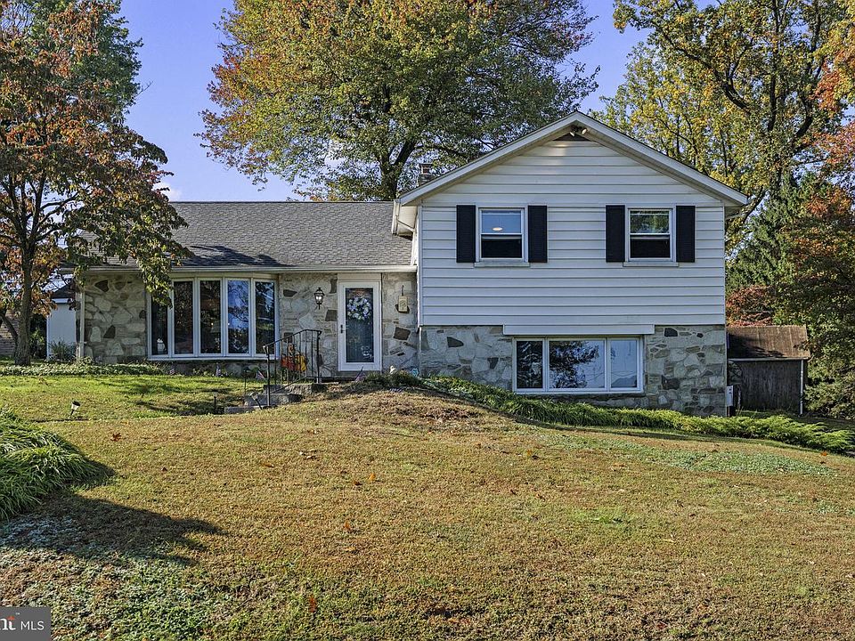 1st image of 1244 Imperial Rd