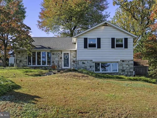 1244 Imperial Rd, Rydal, PA 19046