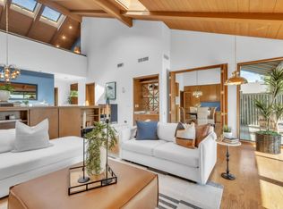 21 River Bluff Ln, Carmichael, CA