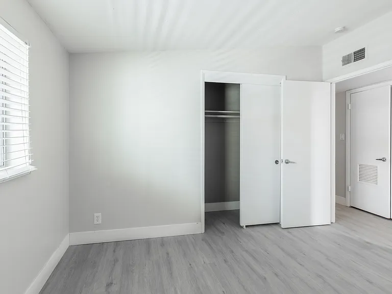 4832 E Virginia Ave — Photo 22