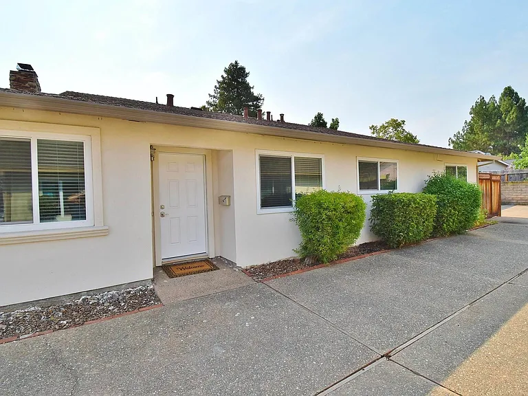 4640 Rishell Ct #1 — Photo 2