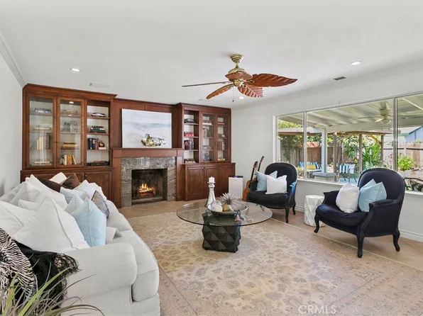 1541 E 19th St, Santa Ana, CA 92705
