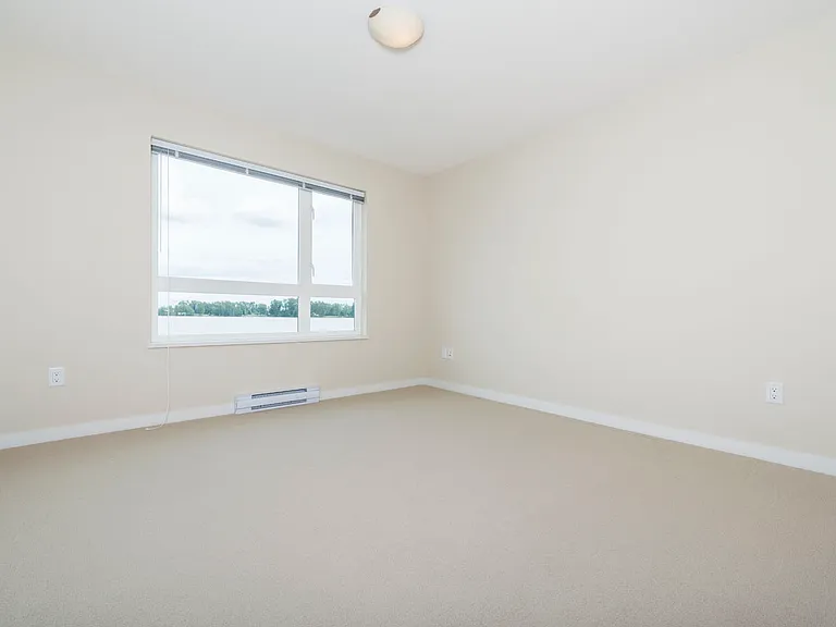 14088 Riverport Way — Photo 24