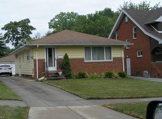 5264 Theodore St, Maple Heights, OH 44137