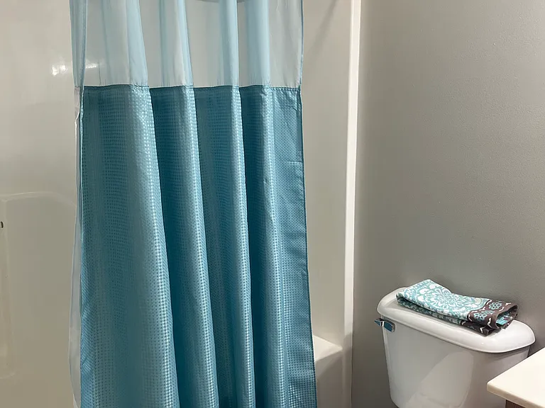 Full bath on 1st floor
